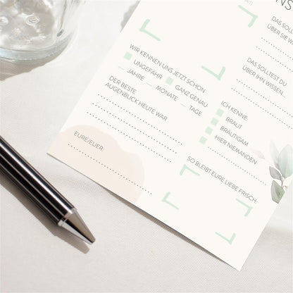 Hochzeitsspiel Postkarten Gästebuchspiel mit Fragen Geschenk Brautpaar Greenery
